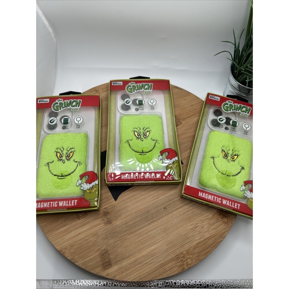Set Of 3 The‎ Grinch Fuzzy Magnetic Wallet Case iPhone Holds 3 Cards Dr Seuss